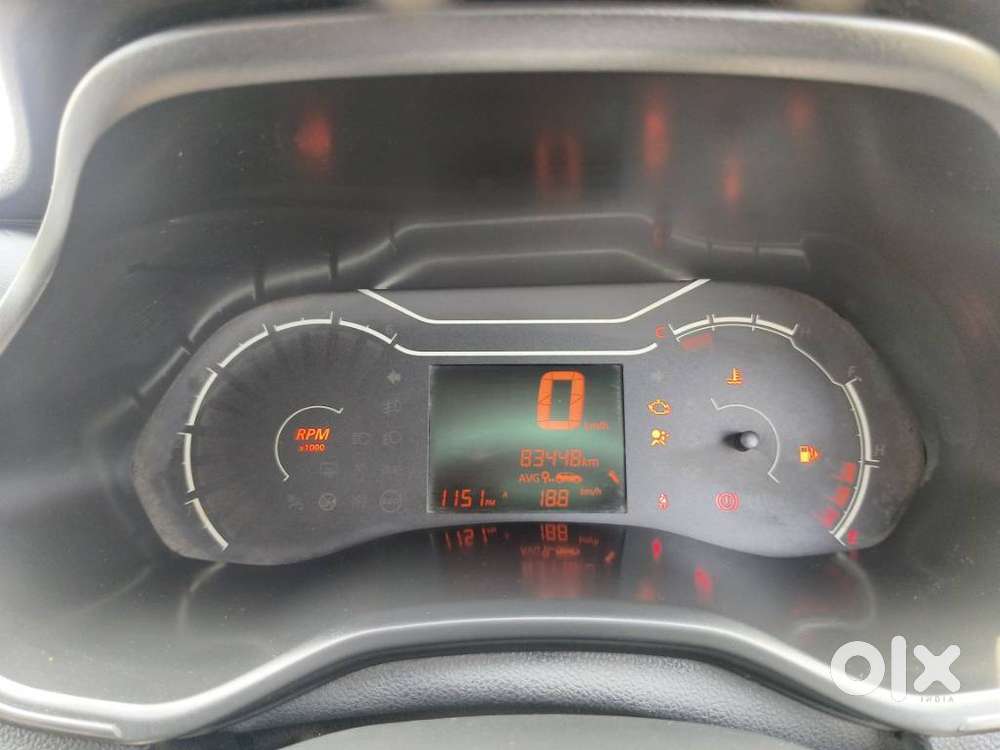 Renault Triber 1.0 Rxe, 2020, Petrol