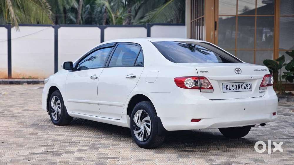 Toyota Corolla Altis 1.8 J, 2012, Diesel