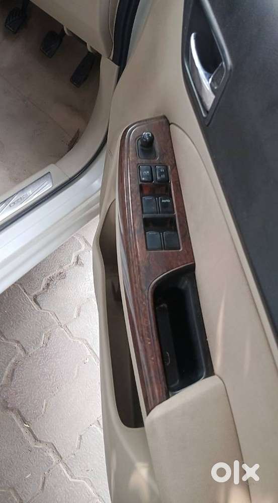 Maruti Suzuki Dzire 1.2 Vxi, 2019, Petrol