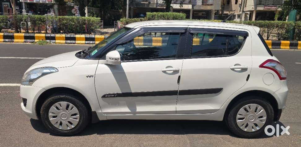 Maruti Suzuki Swift 2011-2014 Vxi, 2012, Cng & Hybrids