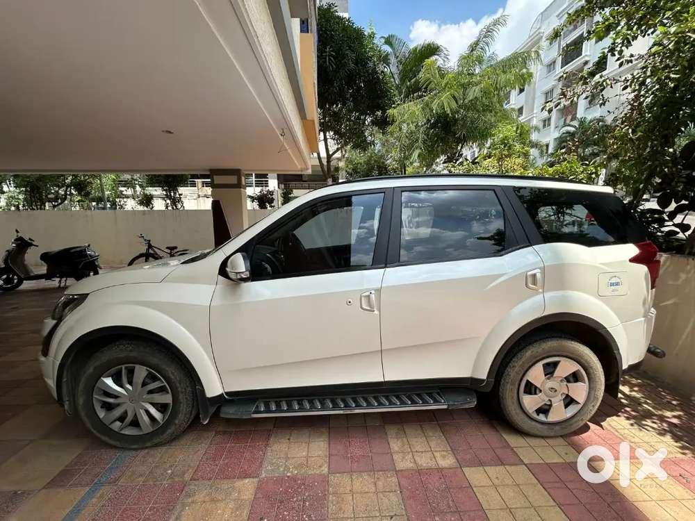 Mahindra Xuv500 W7 – 2020  1st Owner  Manual  65,000 Km