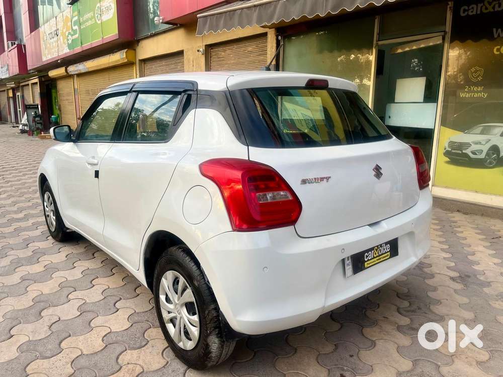 Maruti Suzuki Swift Vxi Ags, 2020, Petrol