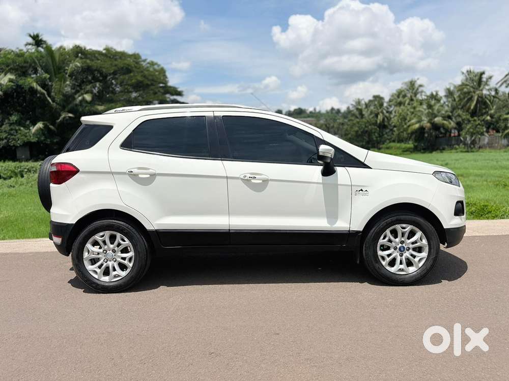 2016 Eco Sports Titanium Plus Diesel Single Owner Single Owned