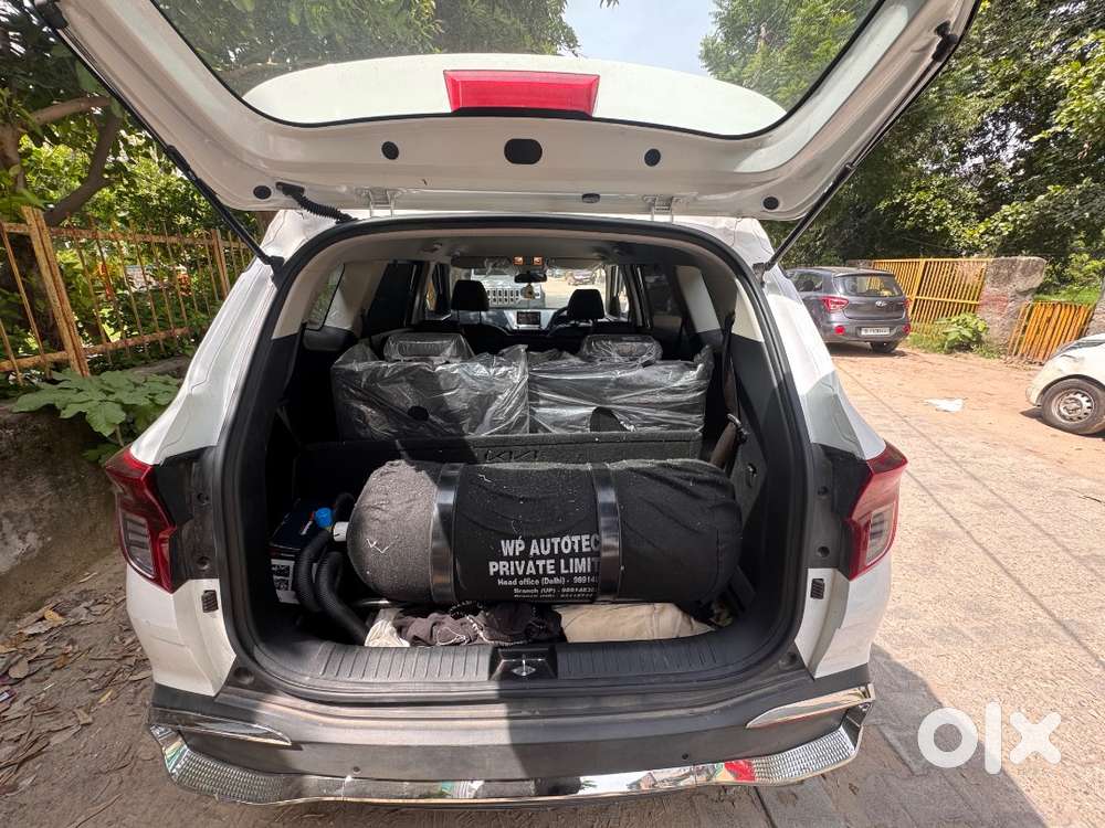 Kia Carens Cng  Company-fitted Cng  2026 Model