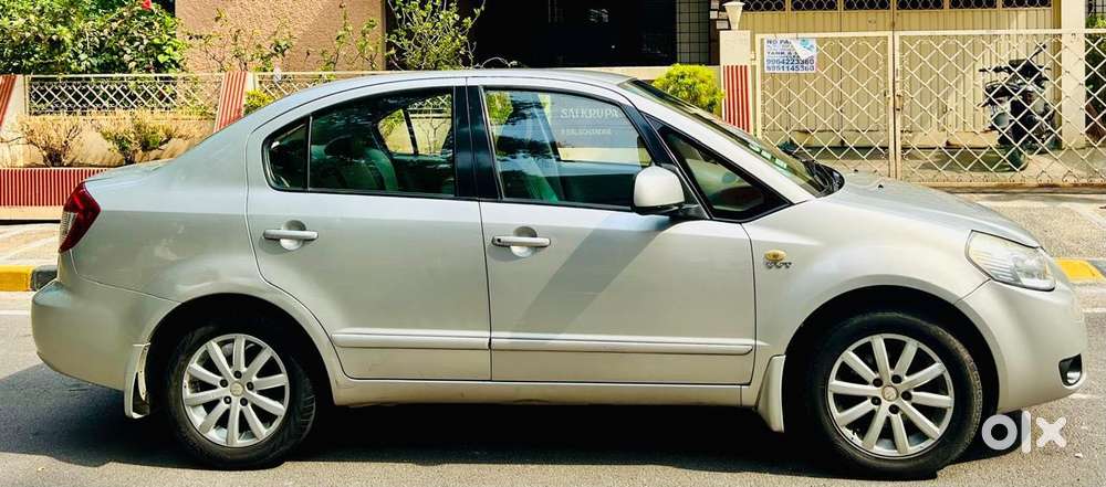Maruti Suzuki Sx4 Zxi, 2011, Petrol