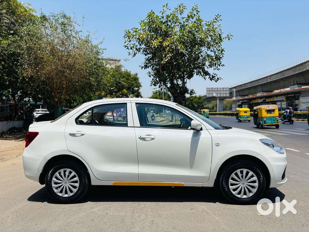 Maruti Suzuki Swift Dzire Lxi Option, 2023, Petrol