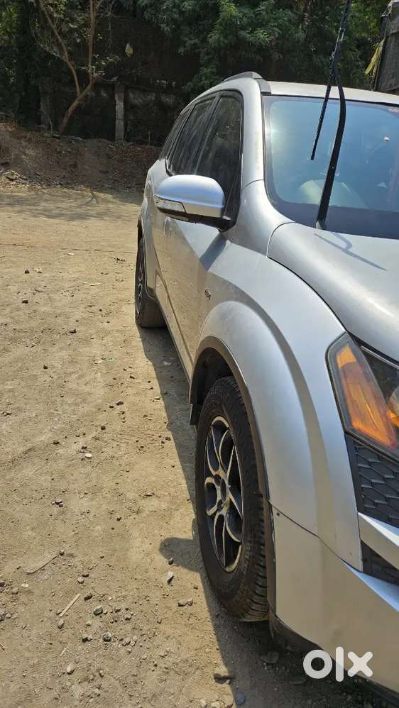 ​xuv500 W6  Recently Serviced  New Battery & Front Tyres  Mh05