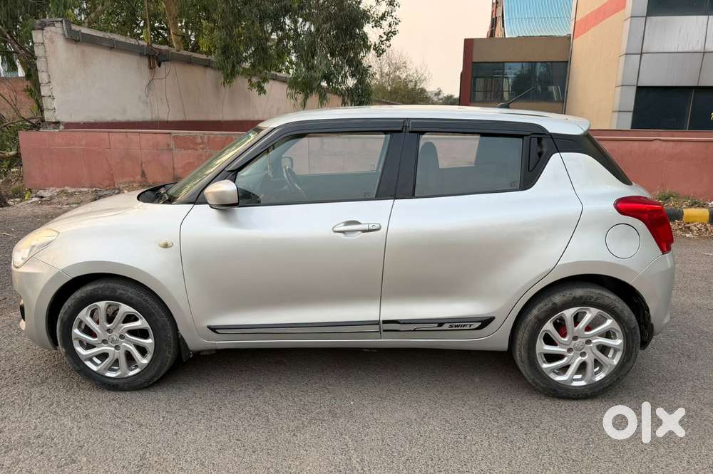 Maruti Suzuki Swift 2018 Vxi, 2019, Petrol