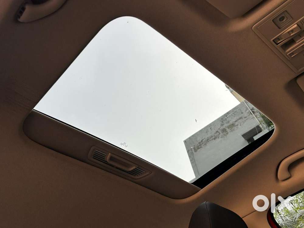 Skoda Slavia 1.0 Tsi Style At, 2023, Petrol