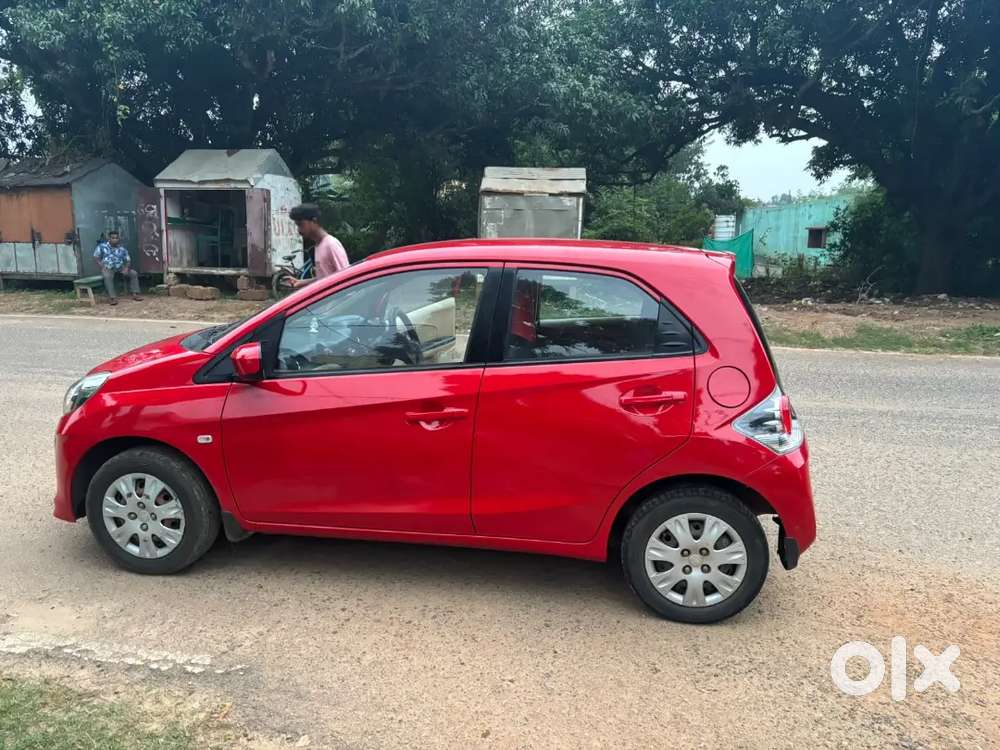 Honda Brio Mt 2015