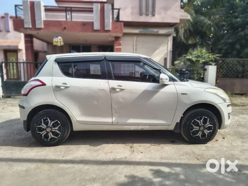 Maruti Suzuki Swift 2014 Petrol 60000 Km Driven