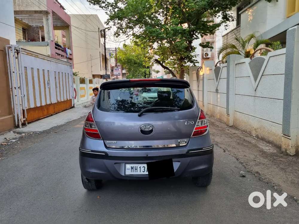 Fully Maintained Diesel I20 Asta Top Model Super Condition