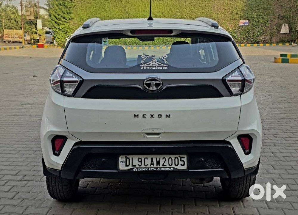 Tata Nexon 1.2 Revotron Xm (s), 2021, Petrol