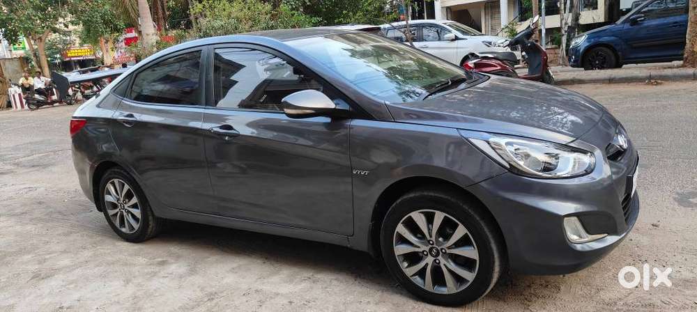 Hyundai Verna 1.6 Sx Vtvt (o), 2014, Petrol