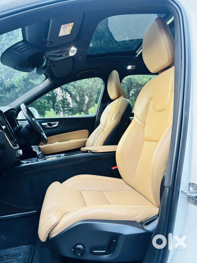 Volvo Xc60 D5 Awd Automatic, 2021, Diesel