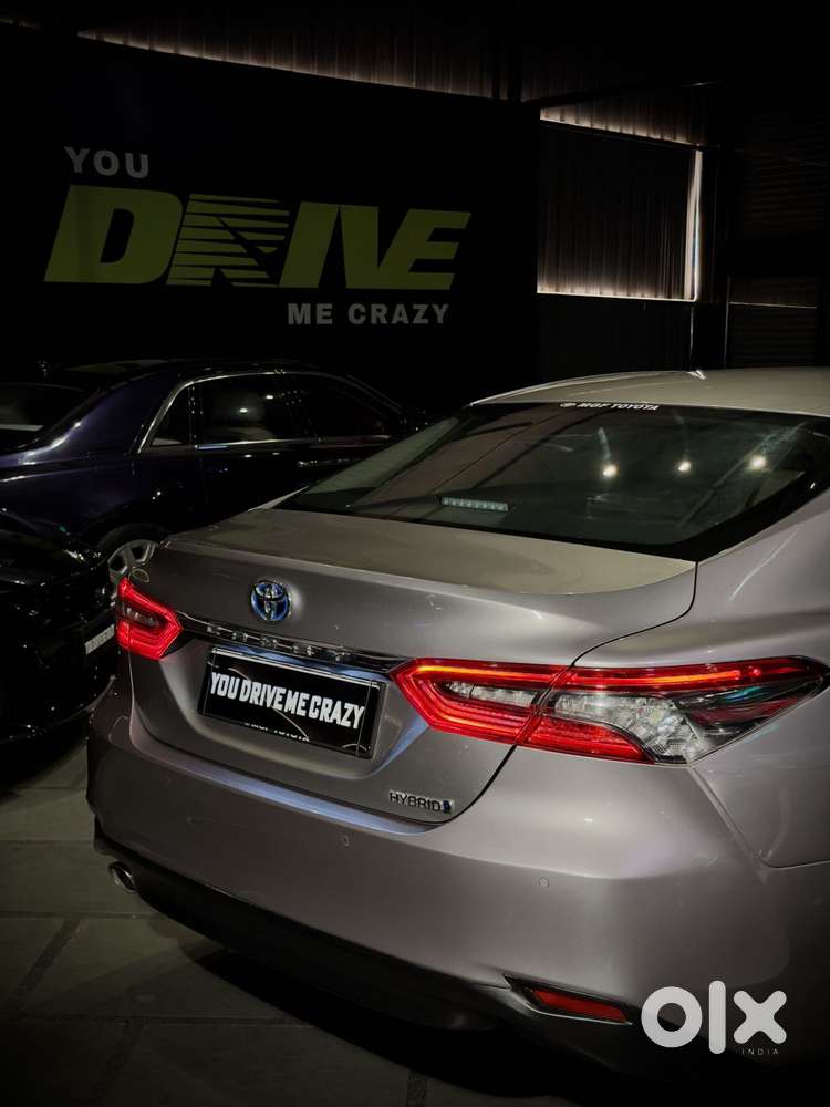 Toyota Camry Hybrid, 2023, Petrol