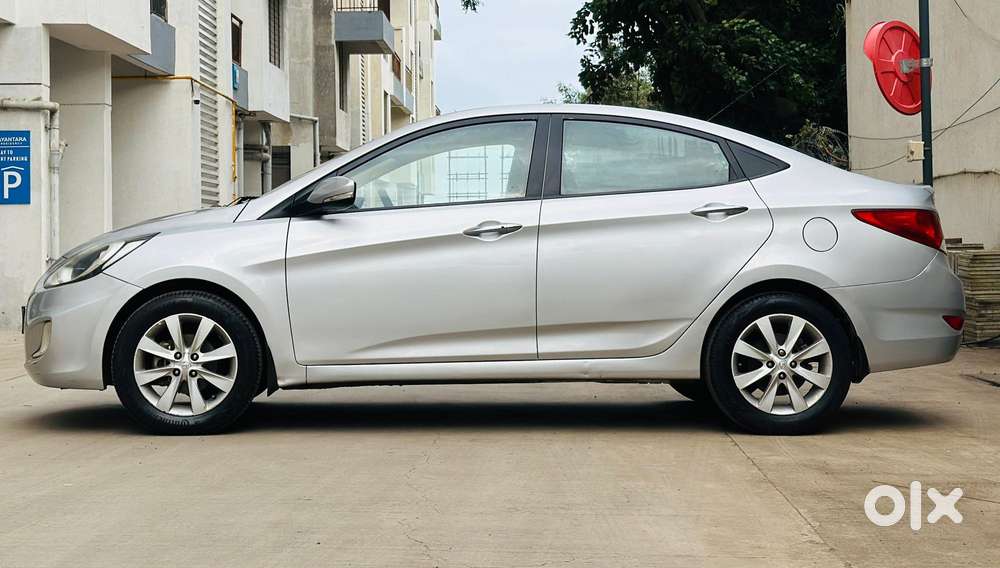 Hyundai Verna Fluidic 1.6 Vtvt Sx Opt, 2013, Petrol
