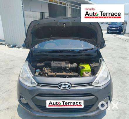 Hyundai I10 Sportz, 2013, Petrol