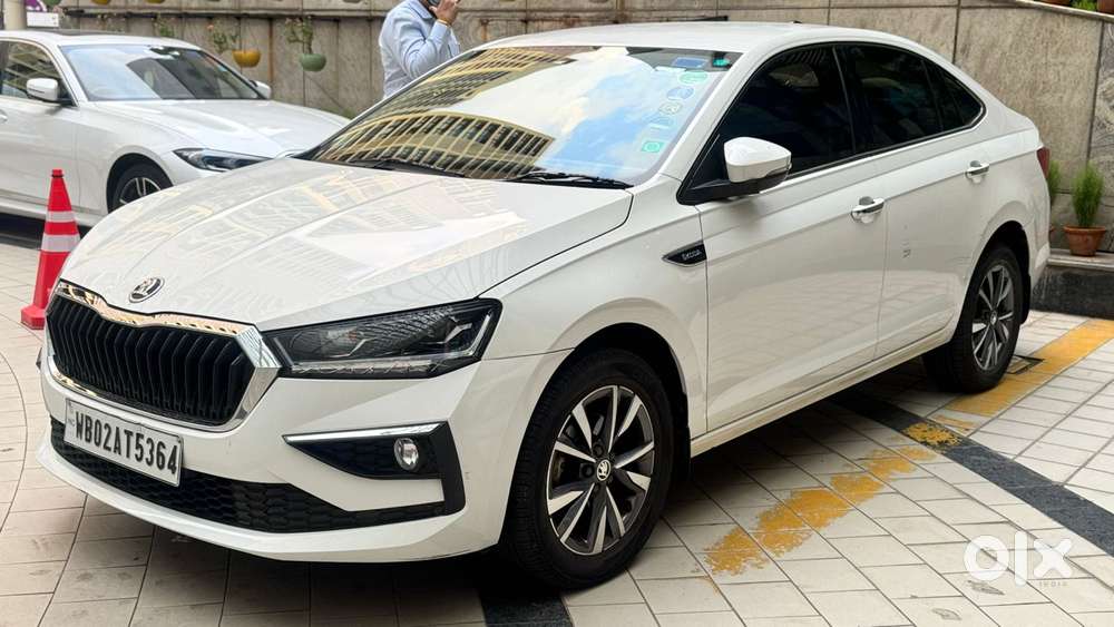 Skoda Slavia 1.0 Style Non-sunroof Tsi, 2023, Petrol
