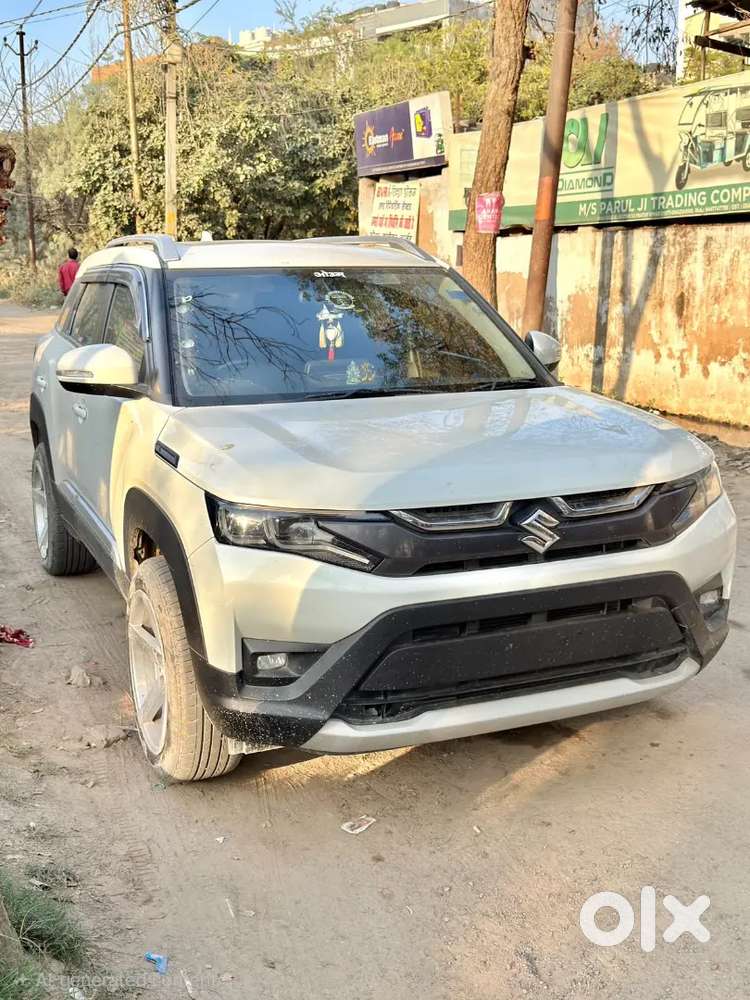 Maruti Suzuki Brezza Zxi 2024