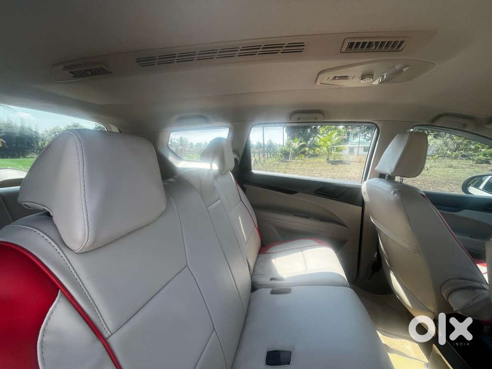 Mahindra Marazzo M2, 2021, Diesel