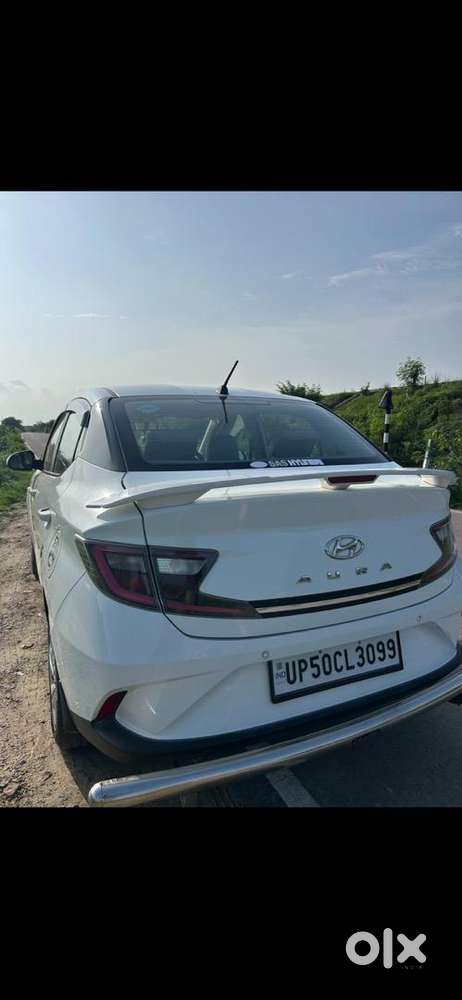 Hyundai Aura 2023 Cng & Hybrids Well Maintained