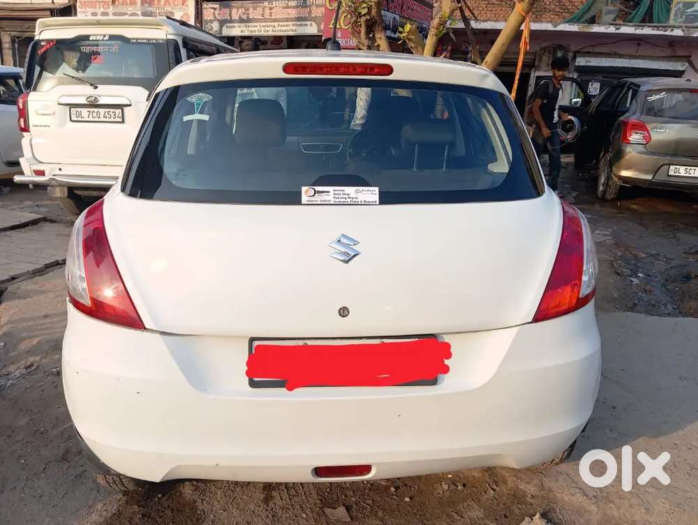 Maruti Suzuki Swift 1.2 Vxi 2016