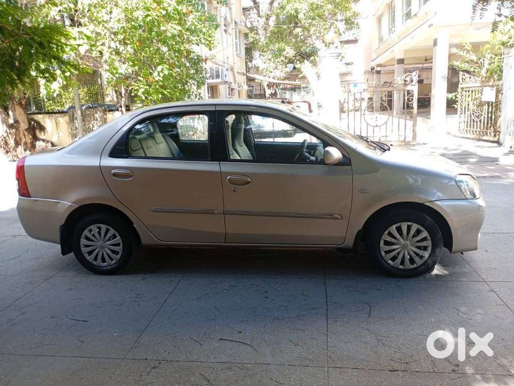 Toyota Etios 2010-2012 G, 2011, Petrol