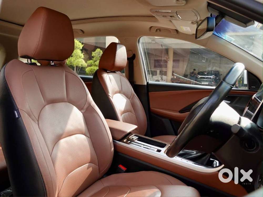 Mg Hector Plus Sharp Cvt, 2023, Petrol