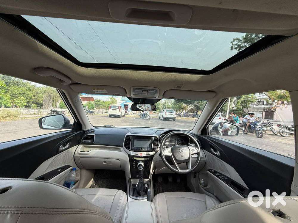 Mahindra Xuv300 W8 Option Diesel, 2023, Diesel