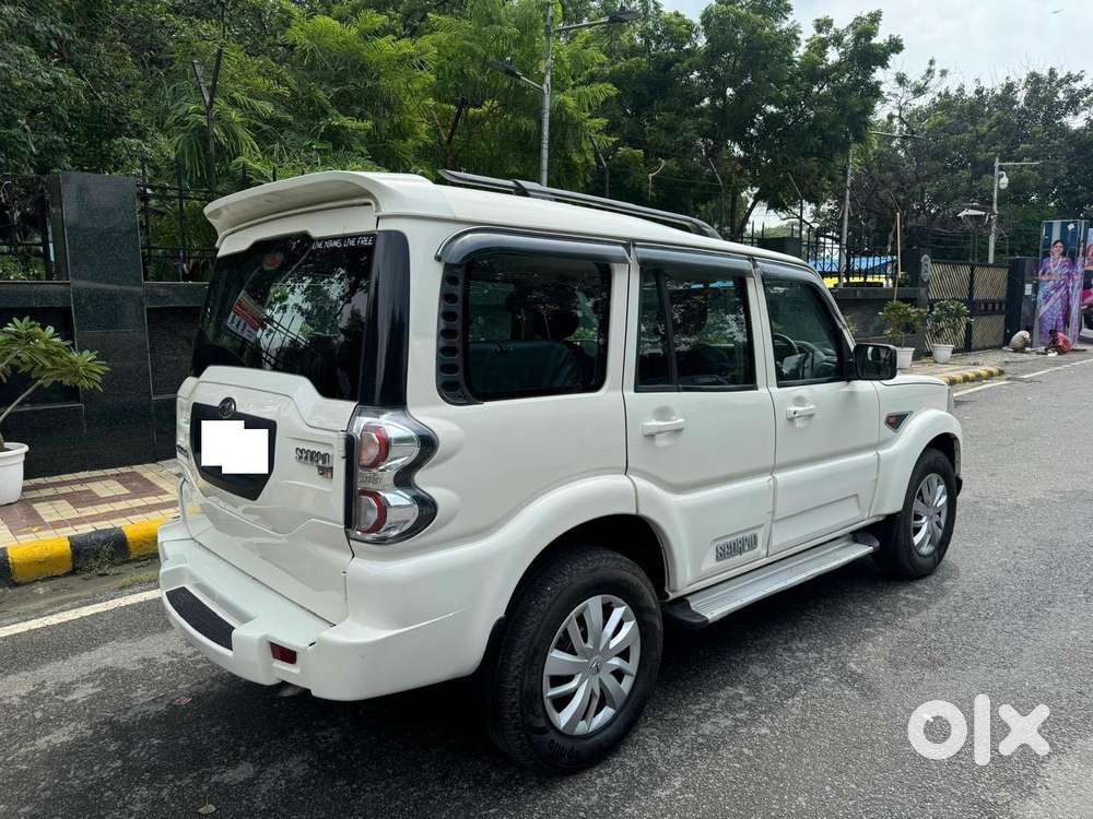 Mahindra Scorpio S6 Plus, 2017, Diesel