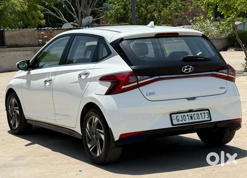 2021 Hyundai I20 Kappa Opt Petrol  Sunroof  1st Owner  White.