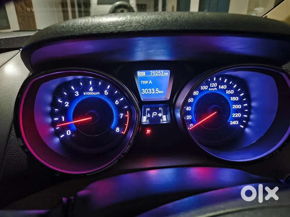 Hyundai Elantra 2013 Petrol 74000 Km Driven
