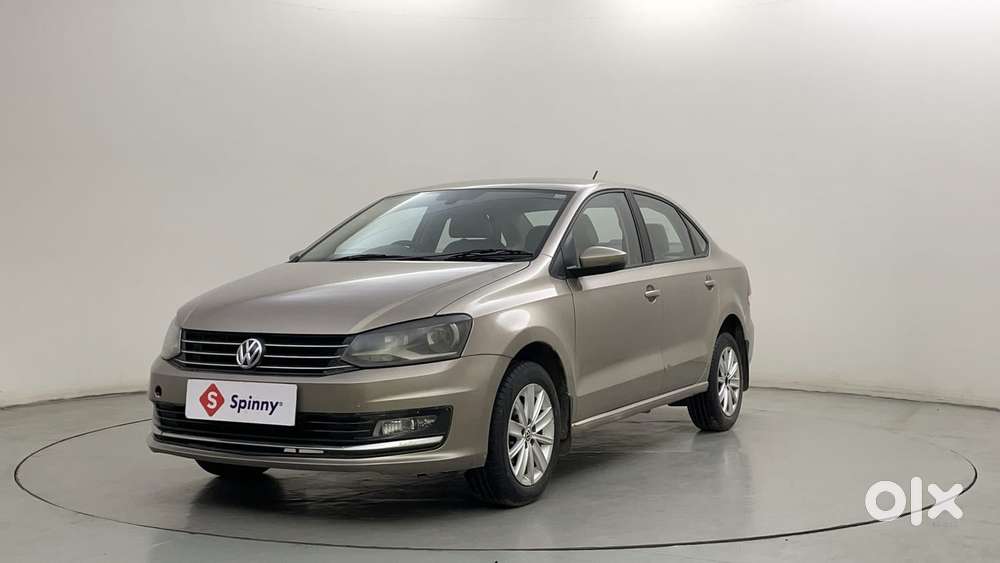 Volkswagen Vento 1.6 Highline, 2016, Petrol