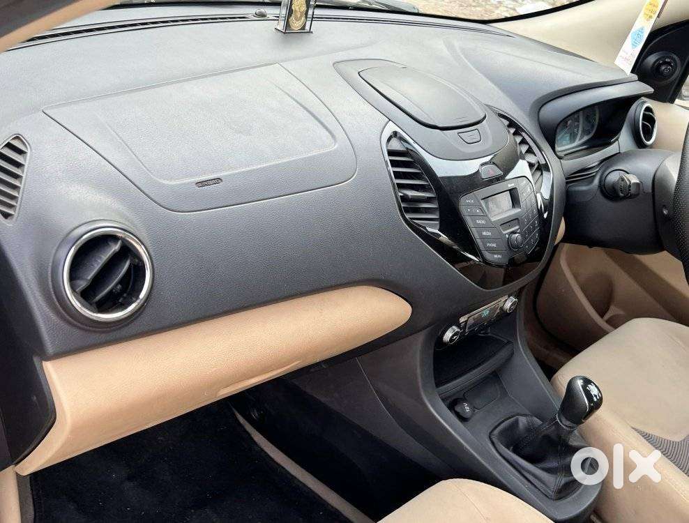 Ford Figo Aspire Titanium Blu, 2018, Petrol