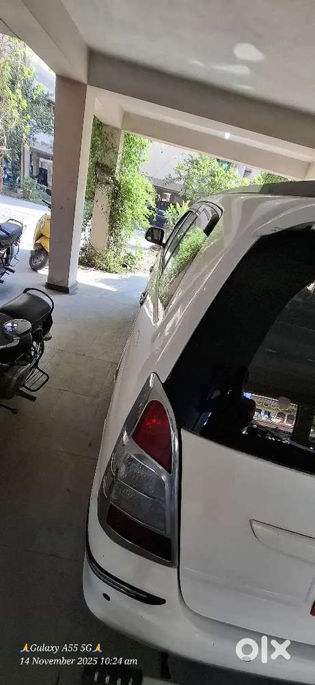 गाड़ी में कोई काम नहीं लेना हे ओर चलो