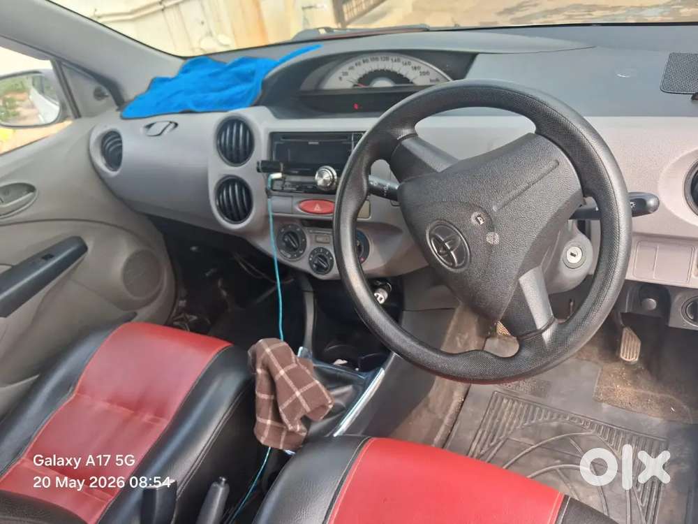 Toyota Etios 2011 Petrol 77000 Km Driven
