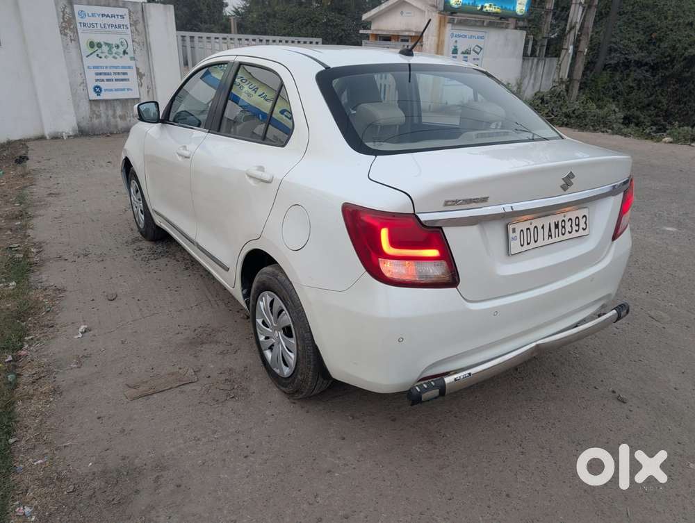Maruti Suzuki Dzire, 2022, Petrol