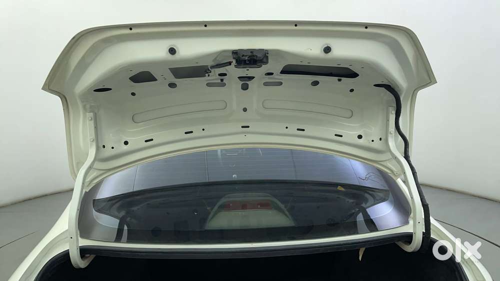 Nissan Sunny Xl P, 2017, Petrol