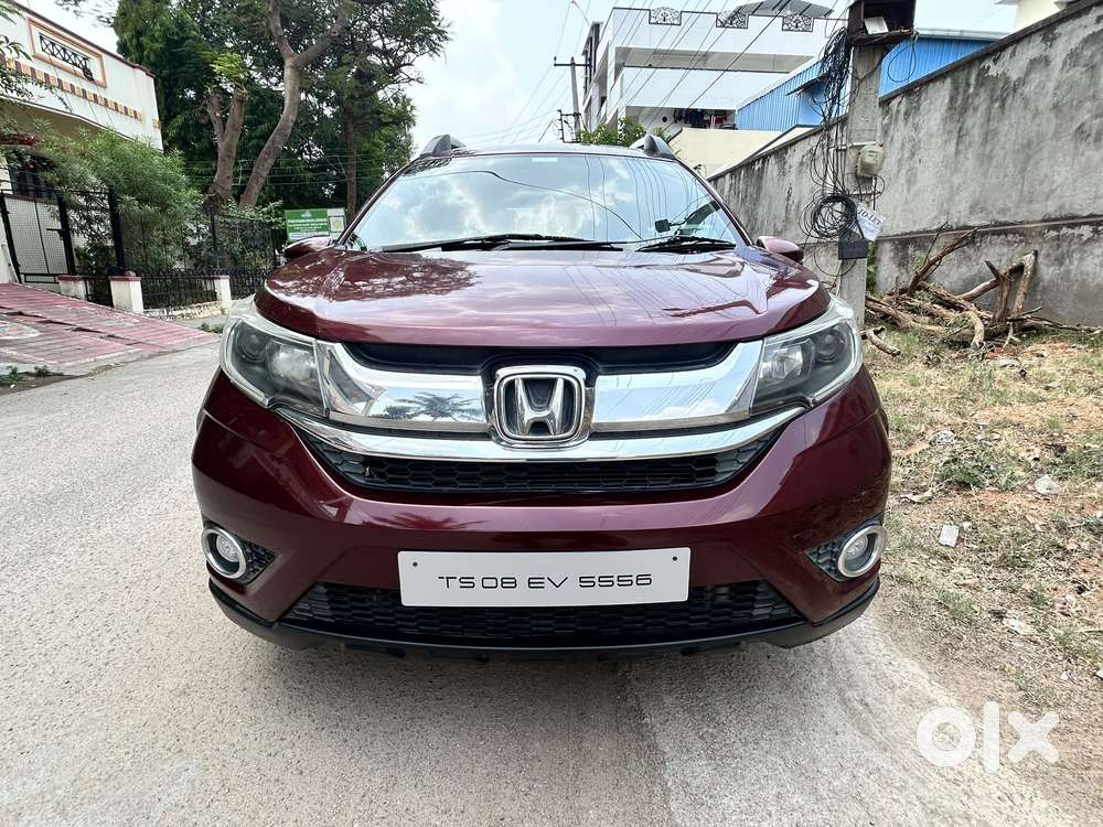 Honda Br-v I-vtec V Mt, 2016, Petrol