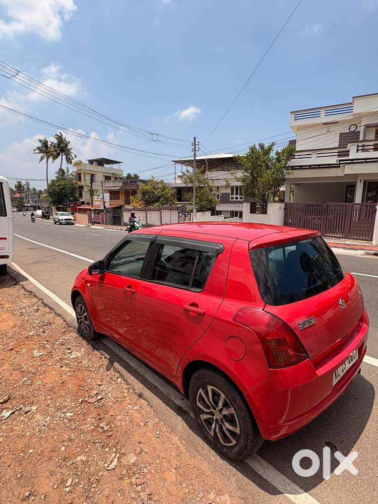 Maruti Suzuki Swift Vxi Optional, 2007, Petrol