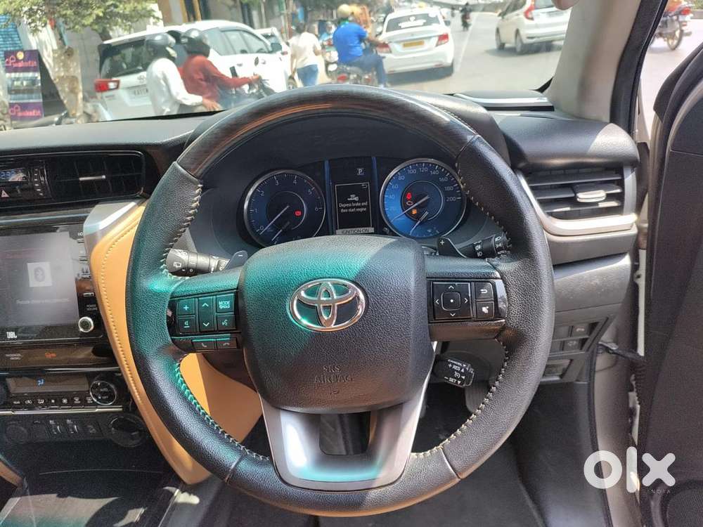 Toyota Fortuner 4x4 At, 2022, Diesel