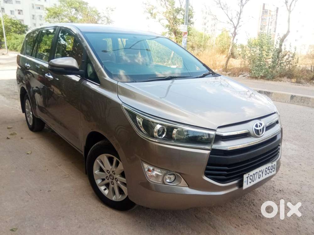 Toyota Innova Crysta