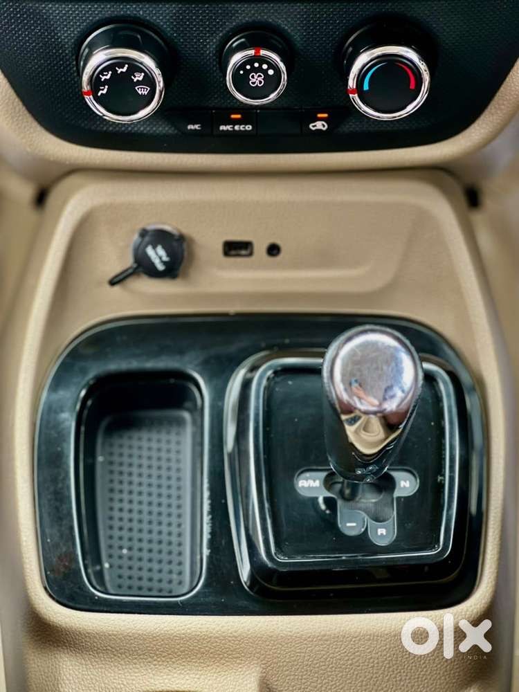 Mahindra Tuv 300 Mhawk100 T8, 2018, Diesel