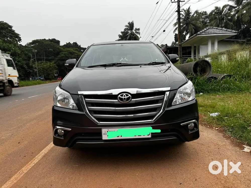 Toyota Innova 2015 Diesel Well Maintained