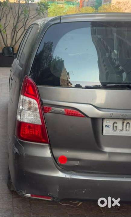 Toyota Innova 2.5 Gx 8 Seater Limited Edition, 2015, Diesel