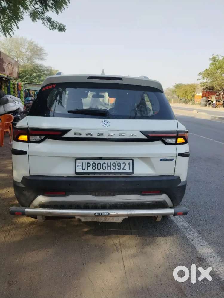 Brezza Zxi Smart Hybrid Petrol 64k Km - Pearl White, Single Owner