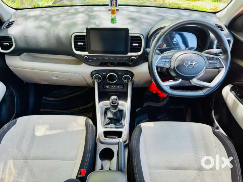 Hyundai Venue Sx Mt, 2022, Diesel