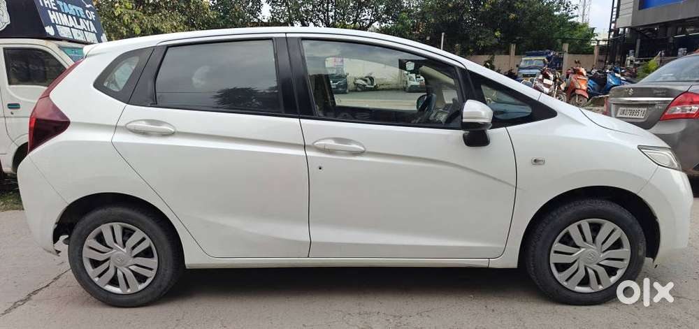 Honda Jazz S Mt I-vtec, 2017, Petrol