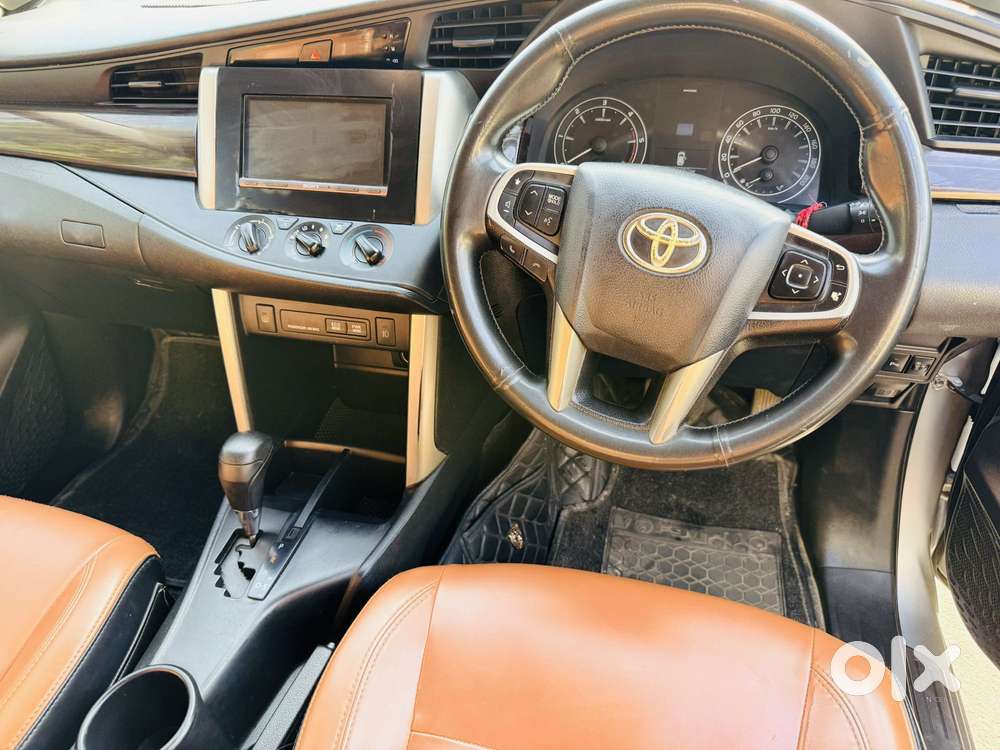Toyota Innova Crysta 2.7 Gx At, 2018, Diesel